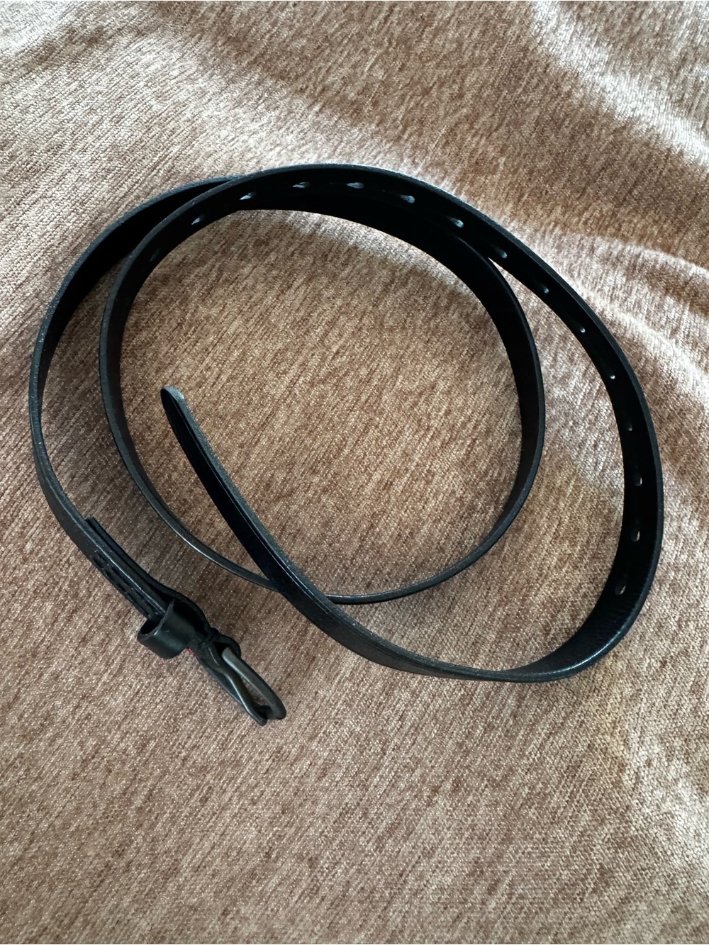 Classic Black Leather Skinny Belt - Women